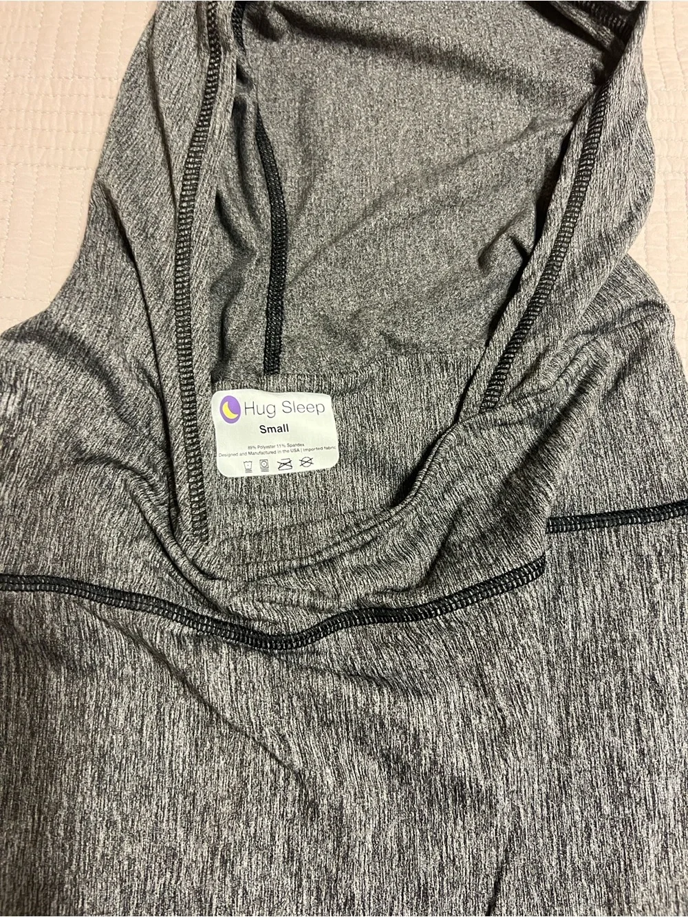Hug Sleep comfortable hooded